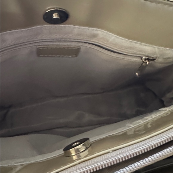 Beijo glossy deep champagne tone, faux green alligator texture, suede panel bag - Picture 5 of 10